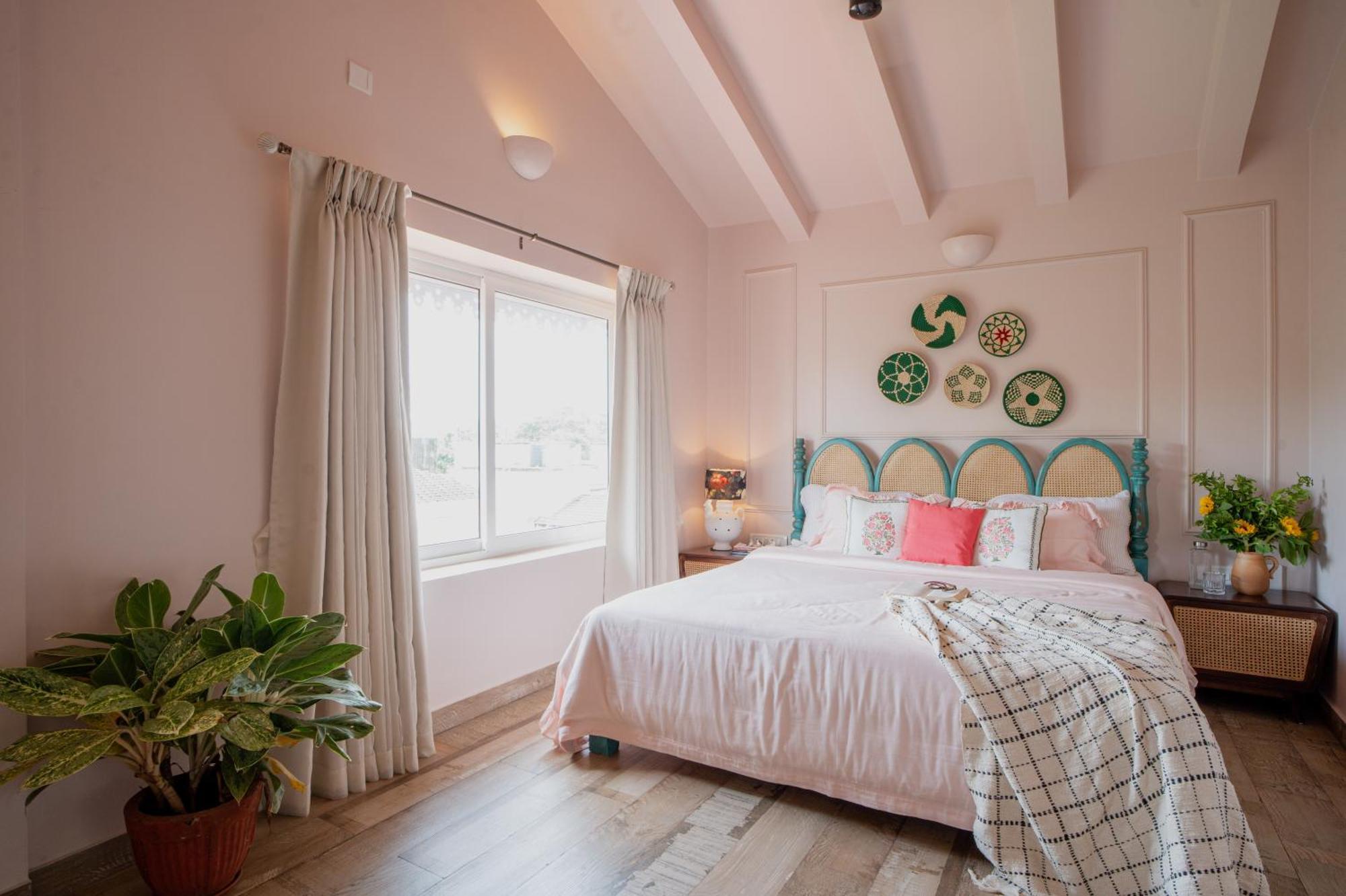 Elivaas 5 Bhk With Pvt Pool, Entertainment Room & Glass House - Bludoor Marmagao Exterior photo